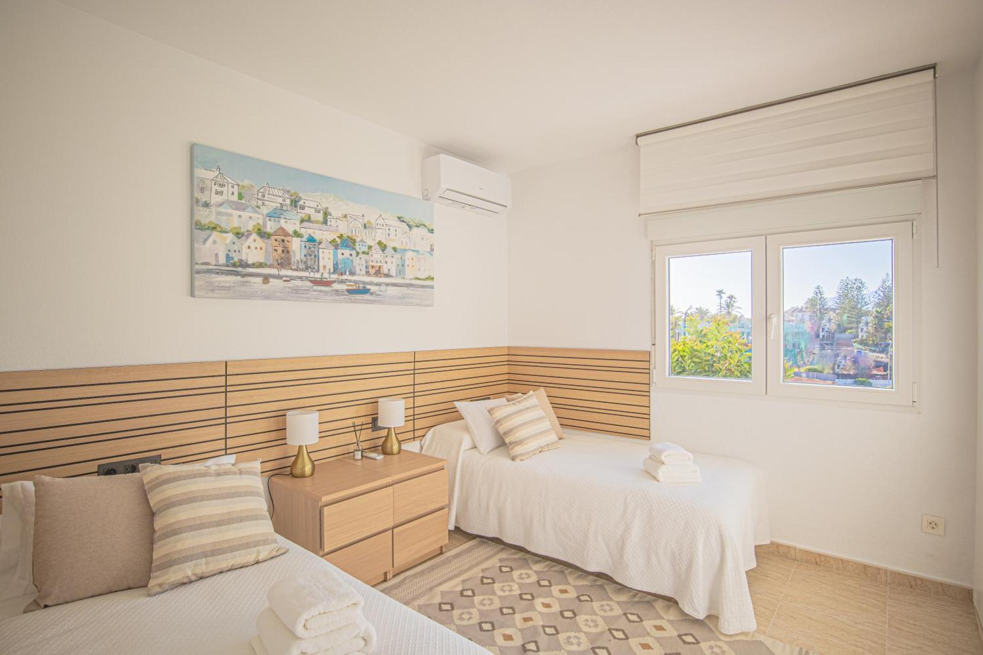 Buenti Apartments Beach Beautiful View 马尔韦利亚 外观 照片